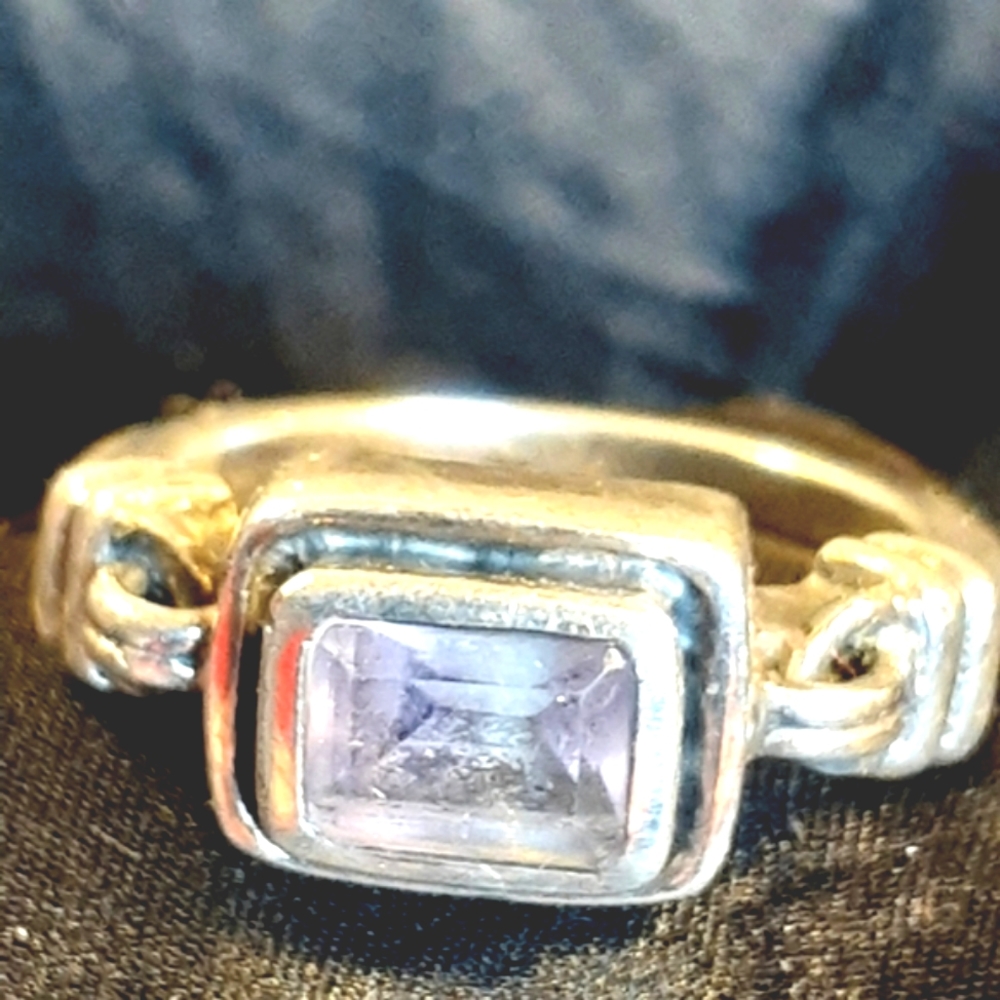 💍Amethyst Gemstone & Silver Ring, Ring Size 8💍 - Picture 3 of 16